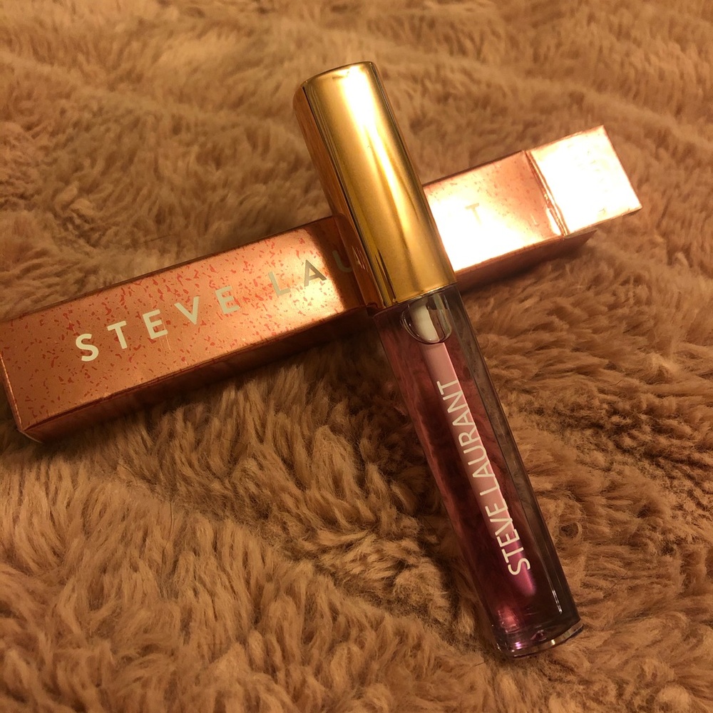 Steve Laurant Lip Gloss